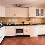 Villa Casa Da Alcaria By Portucasa *