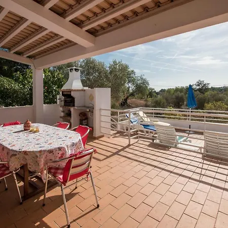 Villa Casa Da Alcaria By Portucasa Altura